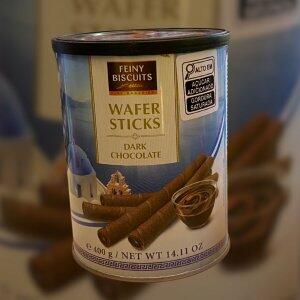Biscoito Wafer Sticks sabor Chocolate Amargo Feiny Biscuiits 400g