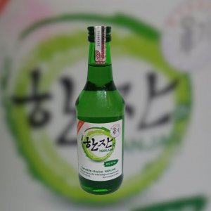 Soju Coreano Sabor Uva12% Alc. 375ml.