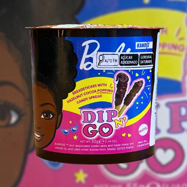 Biscoito Dipn Go Barbie Sabor Creme de Cacau e Avel 55g